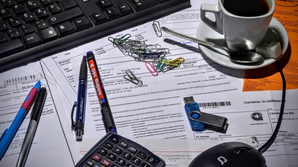 Checkliste für Gebrauchtwagen kostenlos als PDF herunterladen